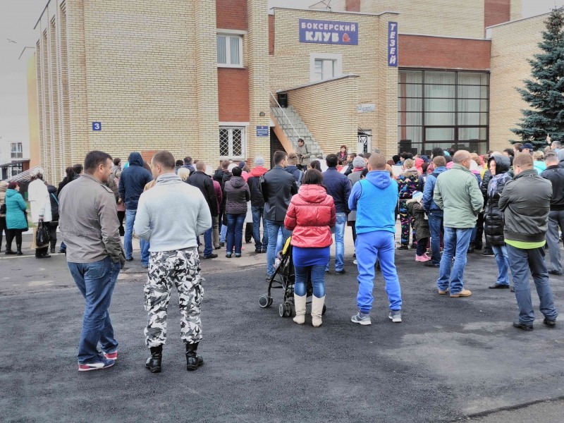 Дольщики Новой Москвы провели митинг против компании-застройщика ЖК «Спортивный квартал»