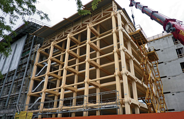 В Москве будут строить деревянные многоэтажки?