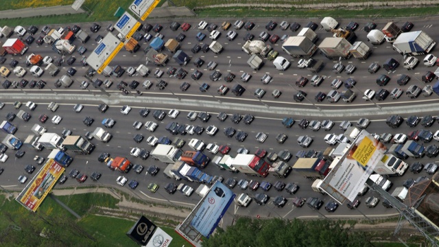 Транспортный коллапс в Новой Москве не предотвратить - эксперт