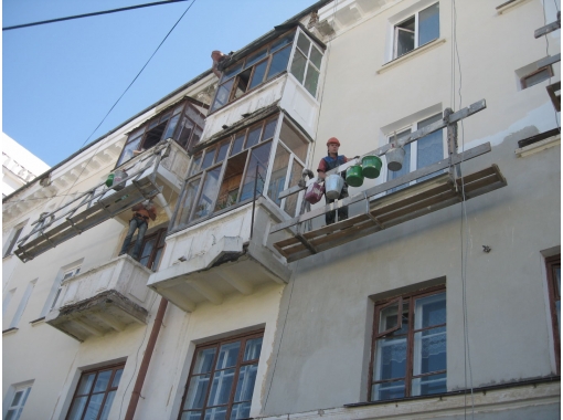 Коммунальщики приступили к капитальному ремонту домов в поселении Роговское