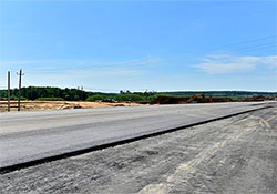 Работы по реконструкции ведутся на значительной части Калужского шоссе