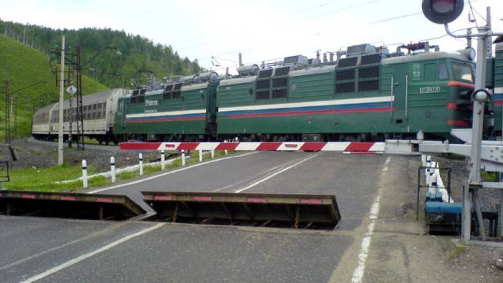 Поступила одна заявка на реконструкцию железнодорожного переезда в Новой Москве за 1 млрд рублей