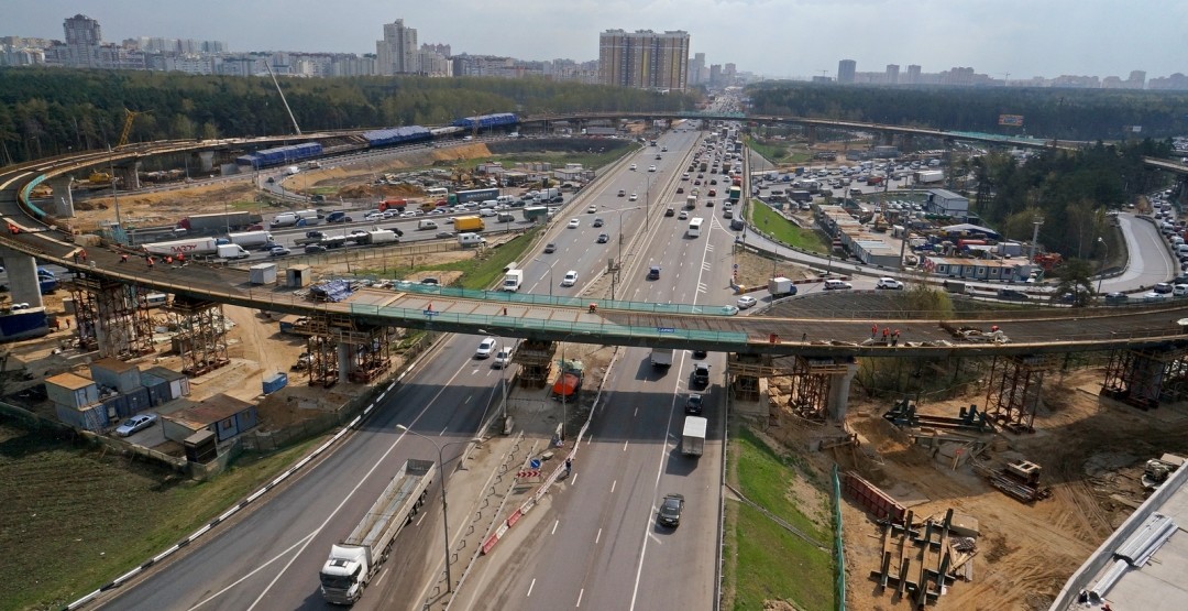 Движение по участку Калужского шоссе от Сосенского до 47 км могут запустить к ноябрю 2018 г.