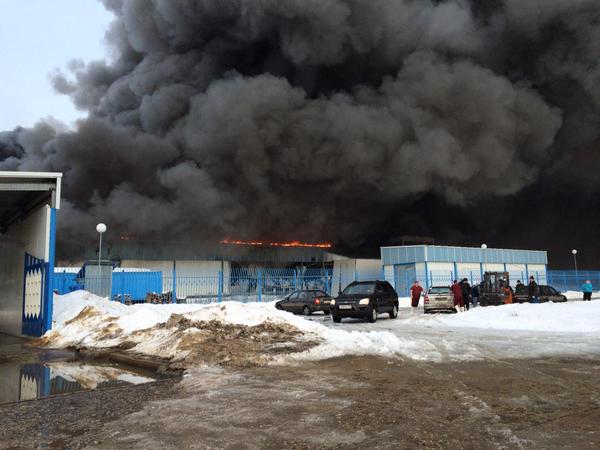 Работники сгоревшего мясокомбината в Новой Москве пострадали из-за взрыва газового баллона