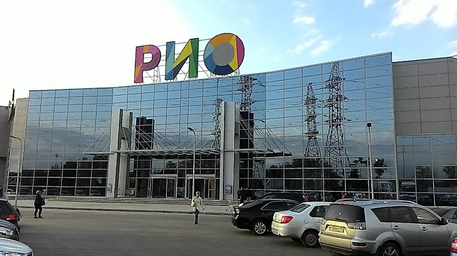 В Новой Москве продолжается активное строительство торговых центров