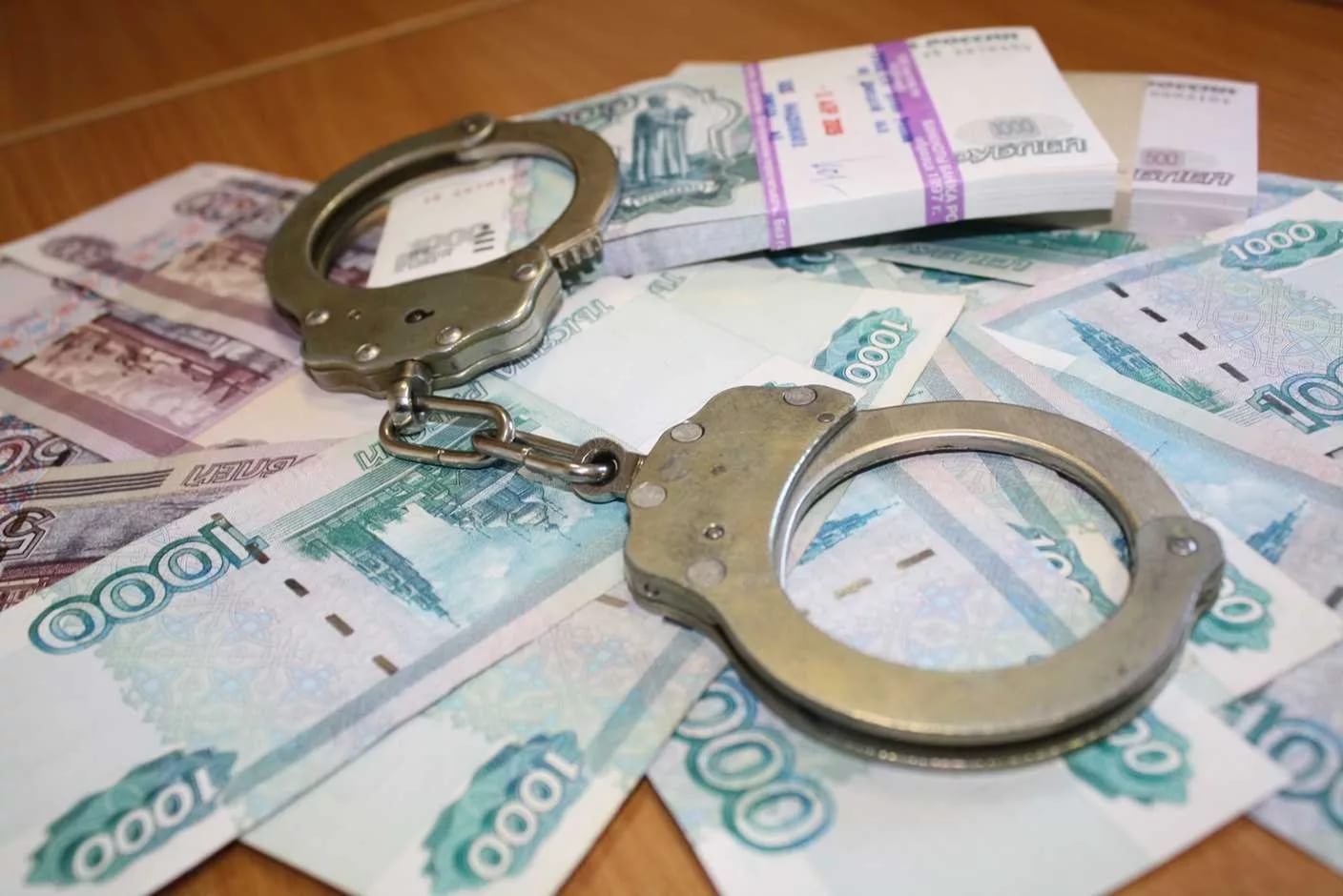 Двое неизвестных украли у частного предпринимателя около 3 млн.руб. в ТиНАО