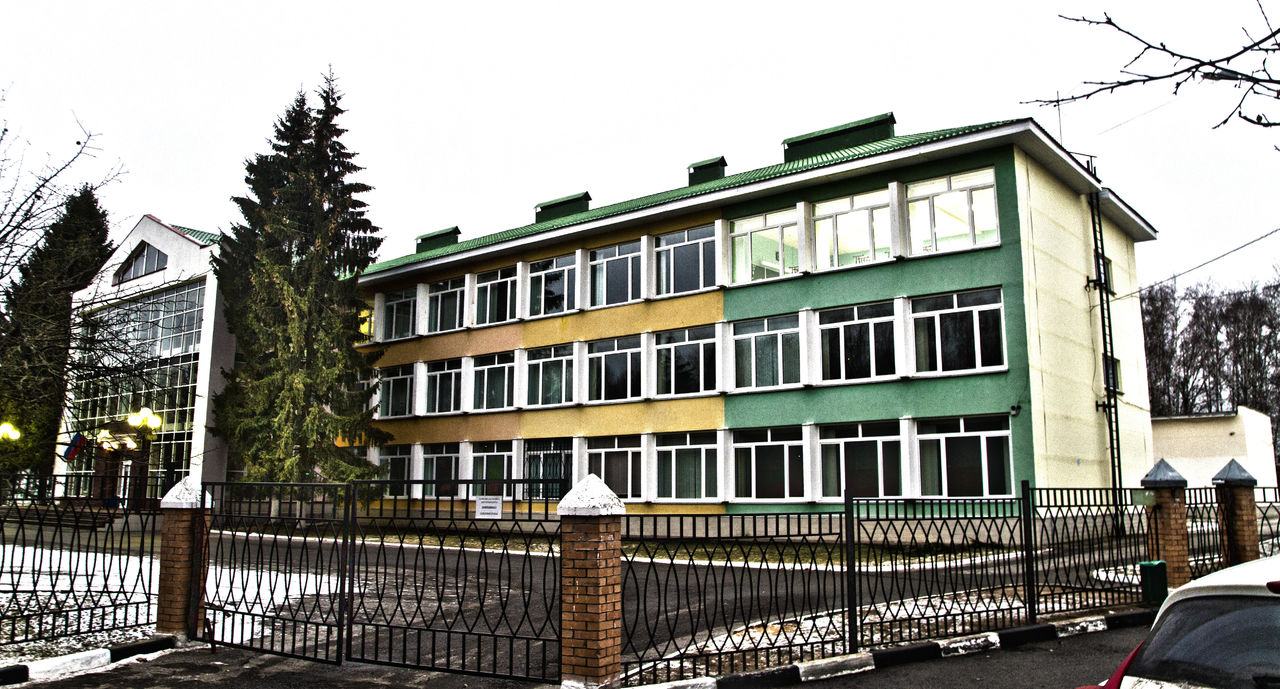 За счет бюджета Москвы в ТиНАО в 2018 году реконструируют четыре школы